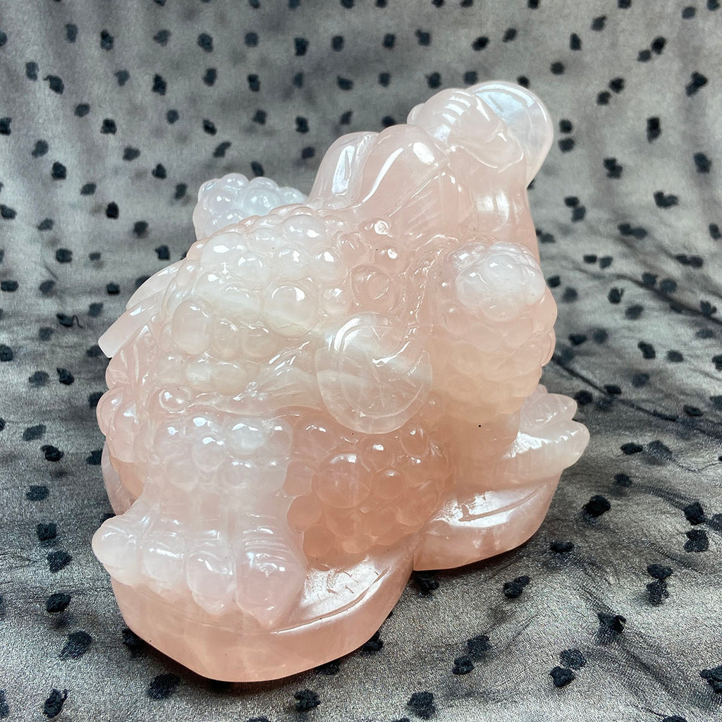 Toad Statue Rose Quartz Crystal Carved Reiki Healing Lucky Wealth Animal Crafts Home Decoration