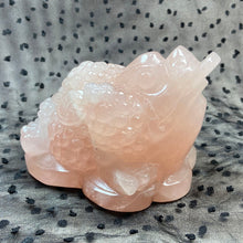 Load image into Gallery viewer, Toad Statue Rose Quartz Crystal Carved Reiki Healing Lucky Wealth Animal Crafts Home Decoration