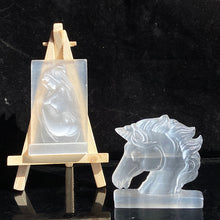 Load image into Gallery viewer, Different Styles Selenite Carvings