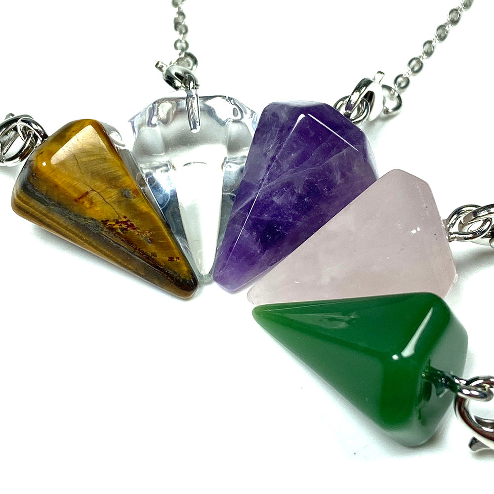 Different Materials Crystal Pendulum (Yellow Tiger Eye & Clear Quartz & Amethyst & Green Aventuurine ）