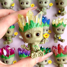 Load image into Gallery viewer, Cute Groot With Aura Cluster Free From