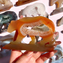 Load image into Gallery viewer, Druzy Agate Bear Carving