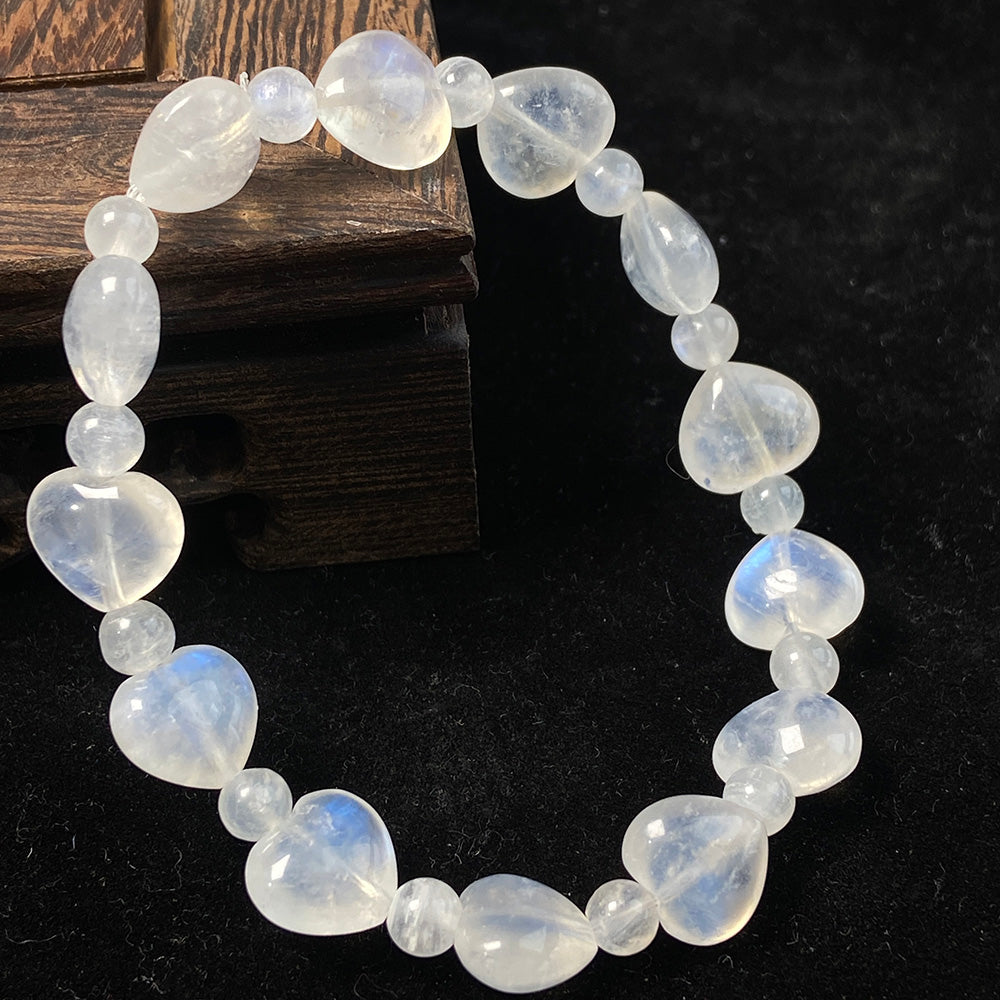 Blue Monstone Heart Shaped Beads Bracelet