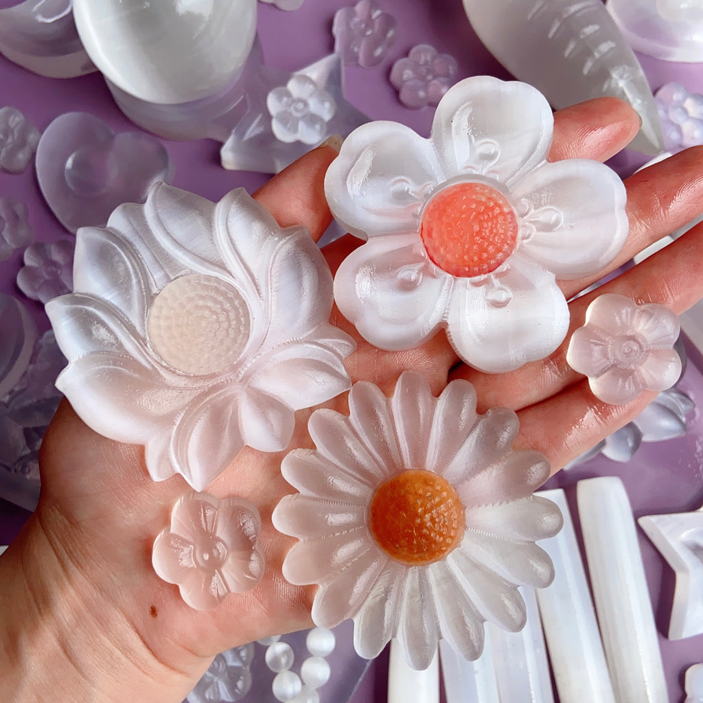 Different Selenite Carvings (Flower/Angel With Heart/Hello Kitty/Tree Fairy/Moon with Star)