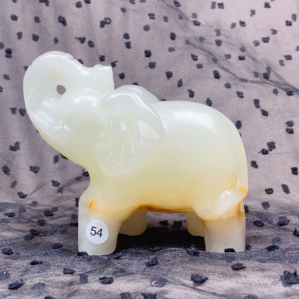 Green Onyx Elephant Hand-Carved Animal Decoration Quartz Statue Healing Stone