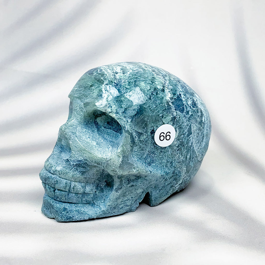 Green Moss Agate Carved Skulls Crystal Healing Energy Stone Crafts Halloween Home Decoration