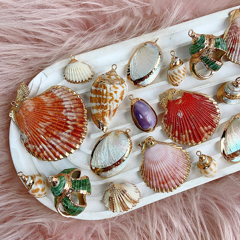 Nature Shell Pendants $10/8PCS