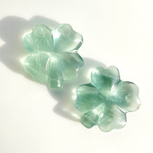 Load image into Gallery viewer, Green Fluorite Four Leaf Clover Crystal Carvings