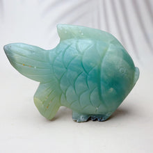 Load image into Gallery viewer, 1PC Natural Caribbean Crystal Carving Animal Reiki Puppy Energy Piglet Exquisite Snail With Small Fish Crystal Home Decoration Crafts Gift