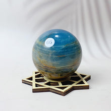 Load image into Gallery viewer, Natural Blue Onxy Sphere Reiki Crystal Energy Gemstone Home Decor Crystal Ball Artware Gift