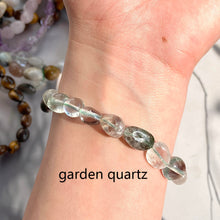 Load image into Gallery viewer, Irregular Crystal Bead Elastic Bracelet (Rose Quartz &amp; Smoky Quartz&amp; Tiger Eye &amp; Aquamarine &amp; Amethyst)