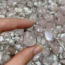 Load image into Gallery viewer, Rose Quartz Pendant /Necklace