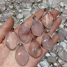 Load image into Gallery viewer, Rose Quartz Pendant /Necklace