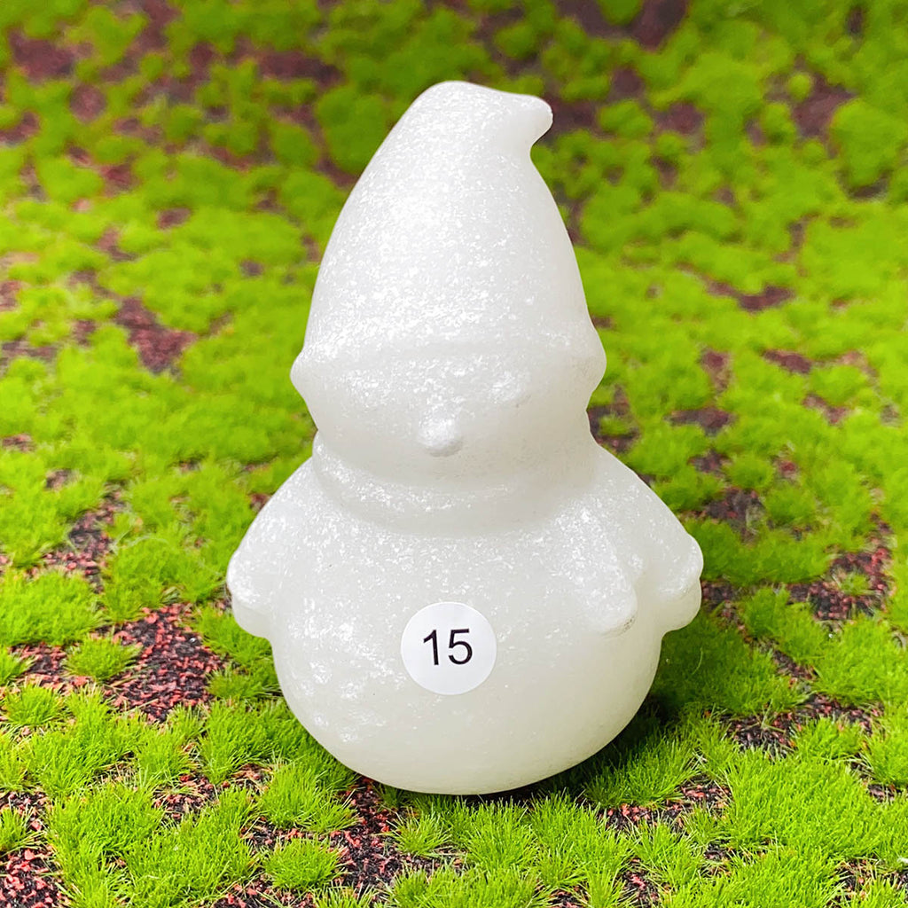 Natural  Crystal Raw Stones White Jade  Carved Snowman  Rabbit Model Figurine Crystal Christmas Gift