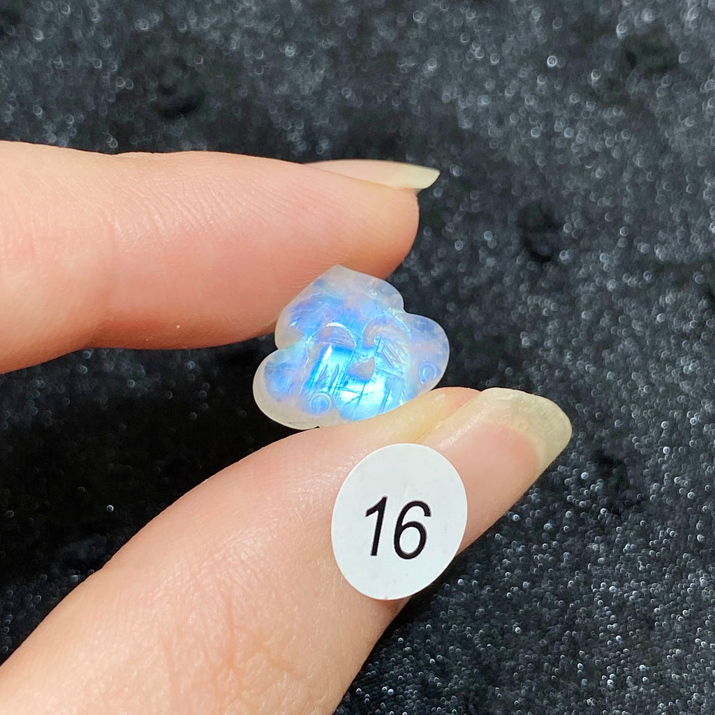 Natural High Quality Crystal Moonstone Smiley Cloud