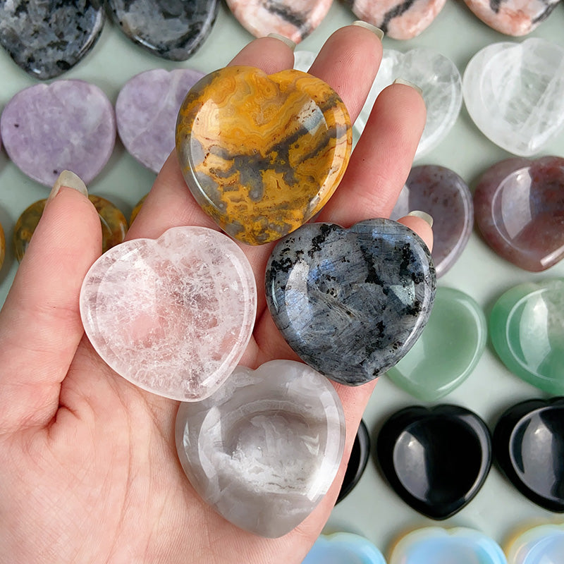 Different Mmaterials Worry Stone Heart Shapes