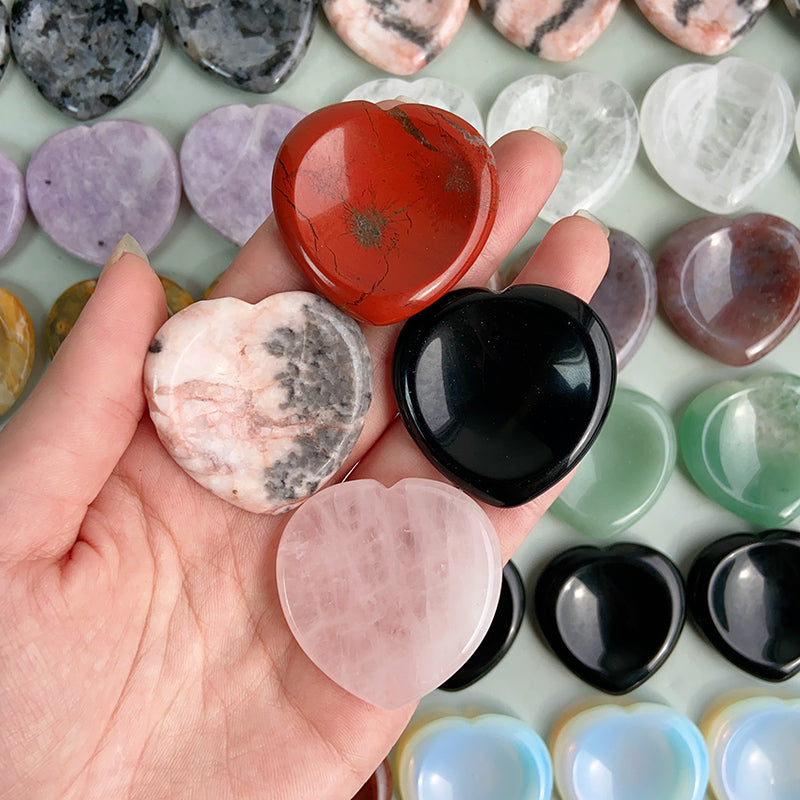 Different Mmaterials Worry Stone Heart Shapes