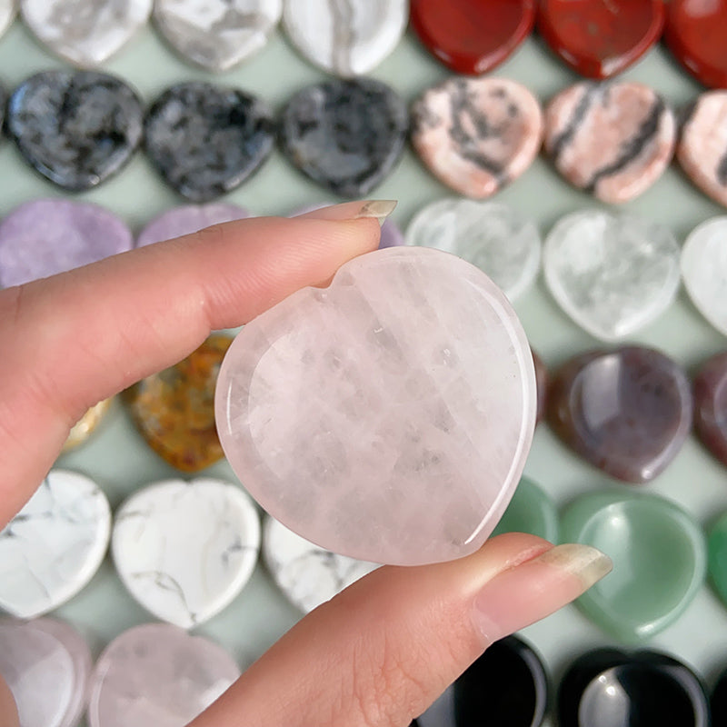 Different Mmaterials Worry Stone Heart Shapes