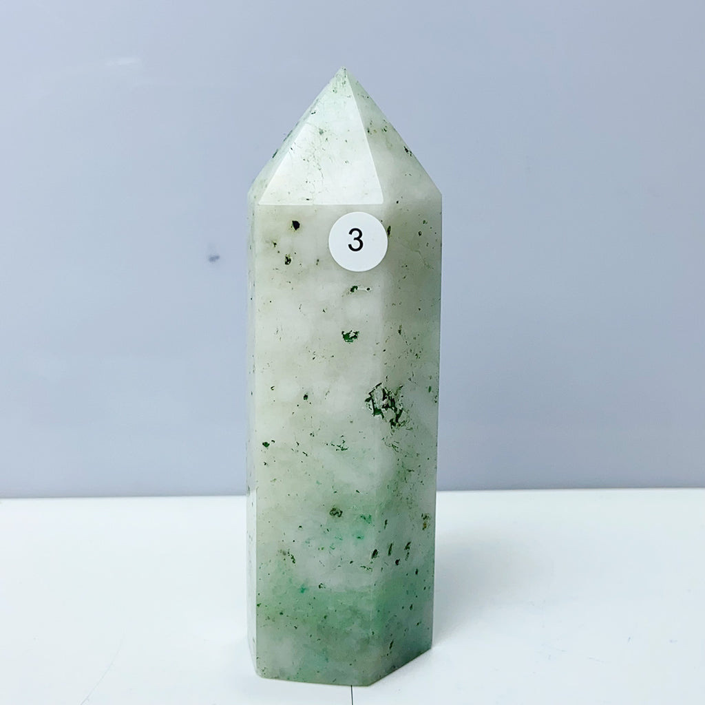 Green Phoenix Pine Tower Mineral Quartz Crystals Healing Stones For Home Decoration