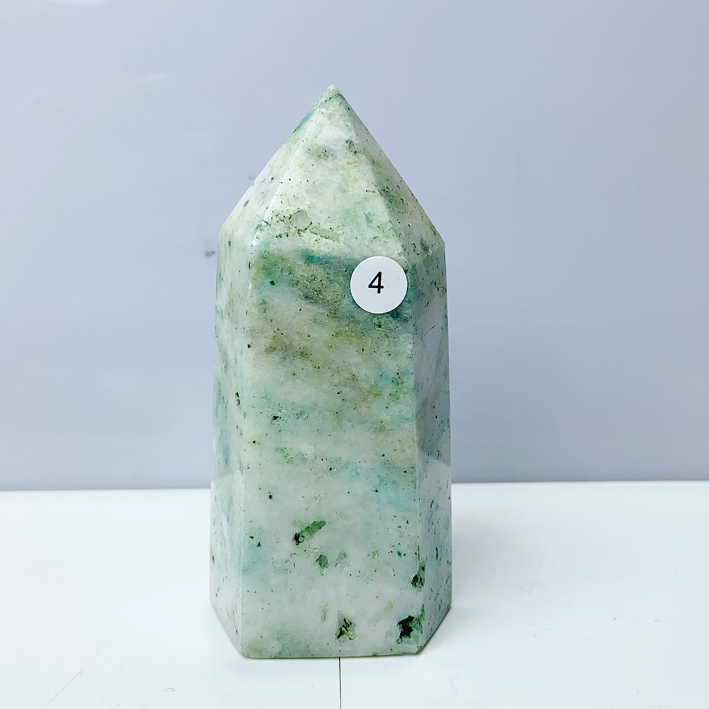 Green Phoenix Pine Tower Mineral Quartz Crystals Healing Stones For Home Decoration