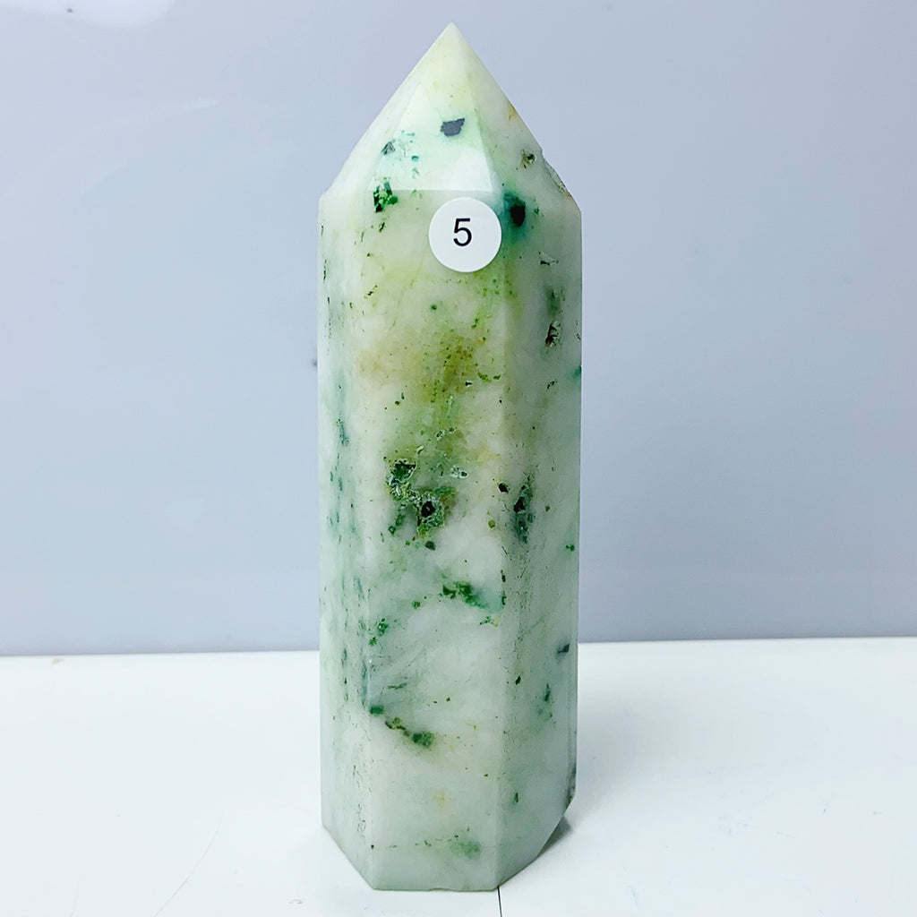 Green Phoenix Pine Tower Mineral Quartz Crystals Healing Stones For Home Decoration