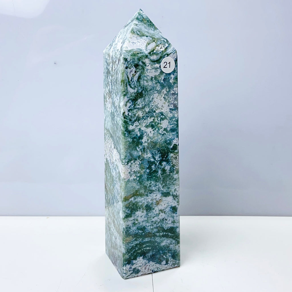 Moss Agate Crystal Tower Stone Meditation Spiritual Healing Crystals Feng Shui Room Decortion