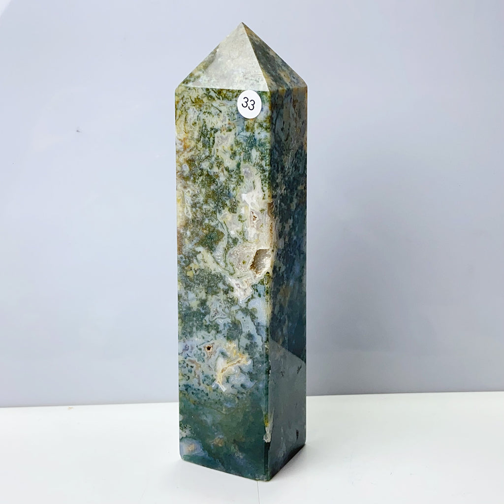 Moss Agate Crystal Tower Stone Meditation Spiritual Healing Crystals Feng Shui Room Decortion