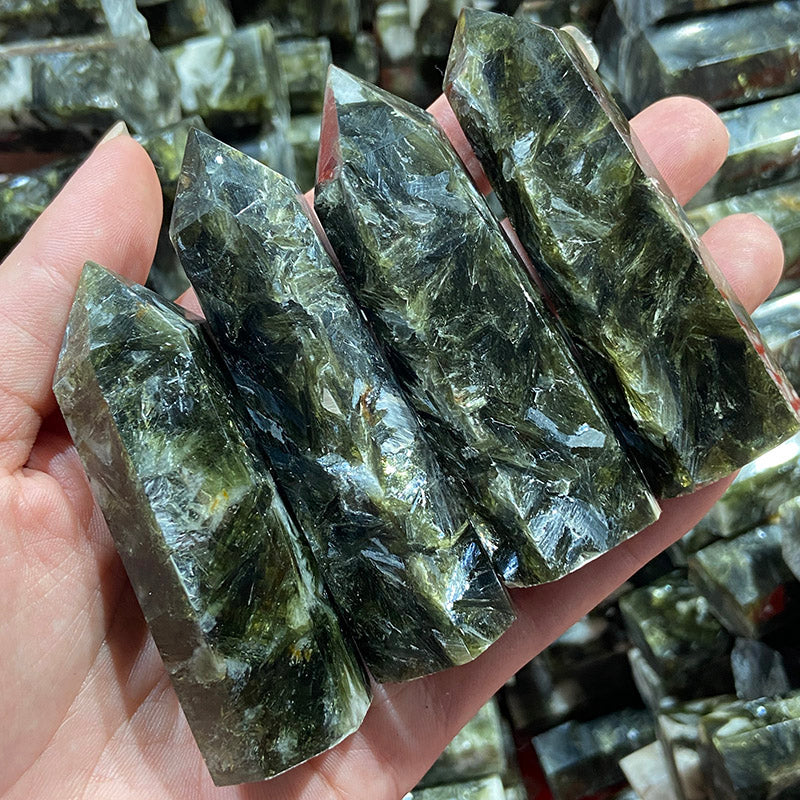 Natural Stone Green Mica Tower