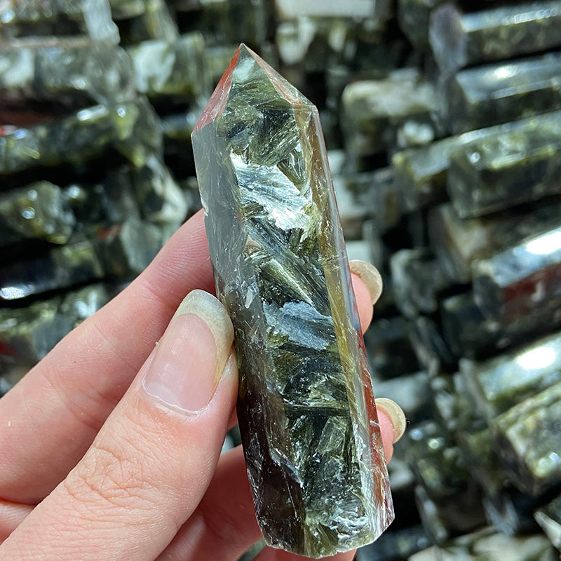 Natural Stone Green Mica Tower