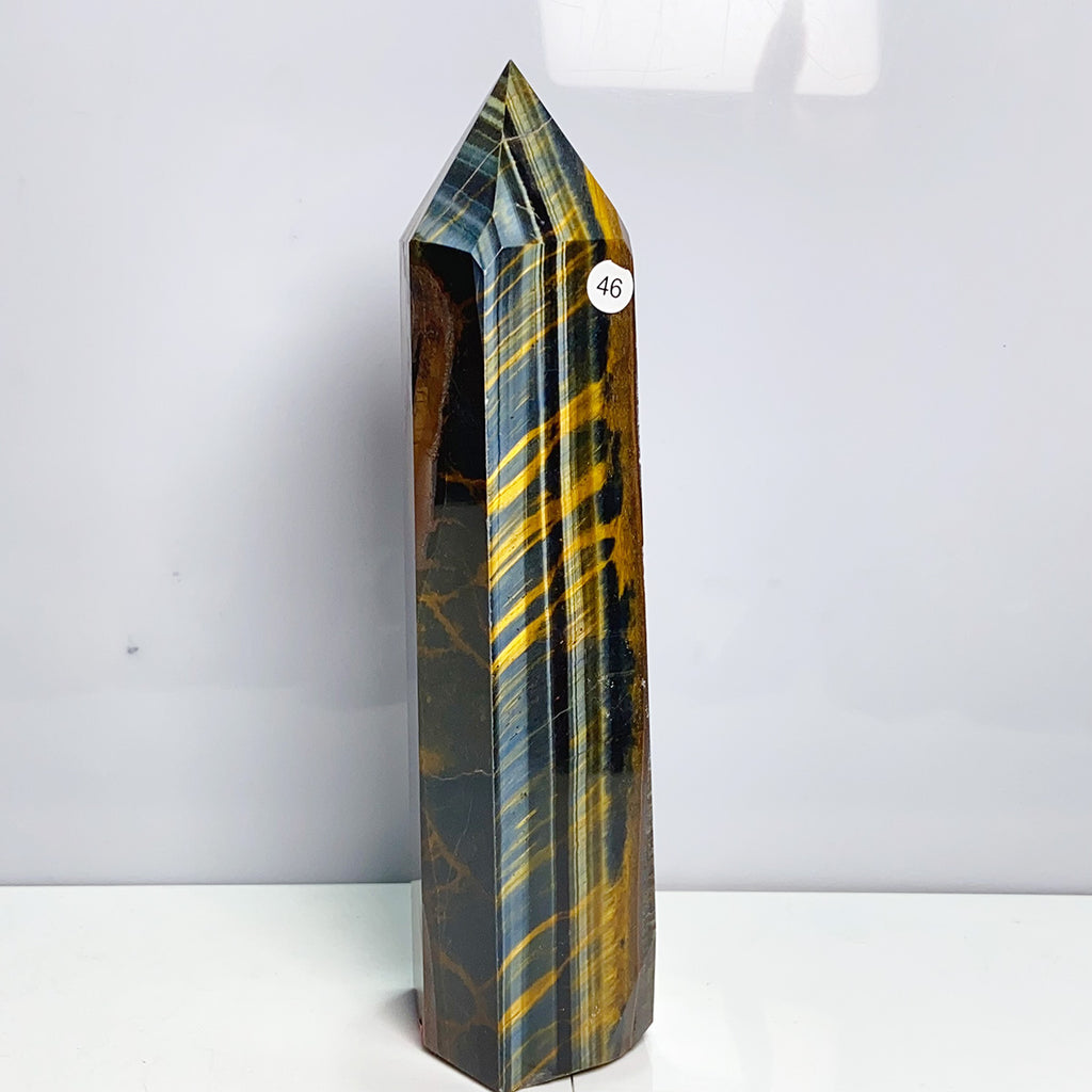 Different Materials Tower Reiki Crystal Healing Energy Stone Home Decoration