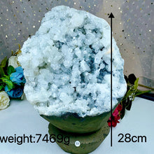 Load image into Gallery viewer, Apophyllite Crystal Mineral Specimen