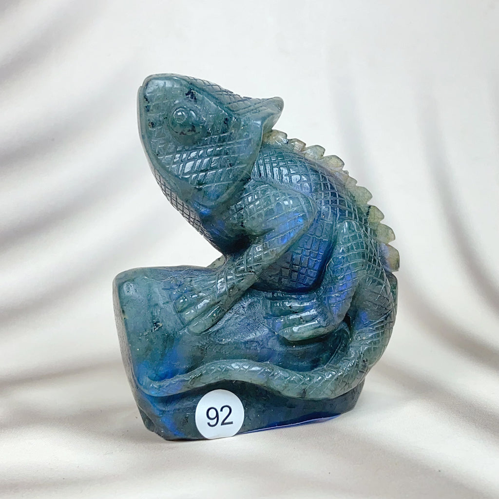 Blue Labradorite Lizard Carved Healing Crystal Reiki Animal Statue Gemstone Home Decoration