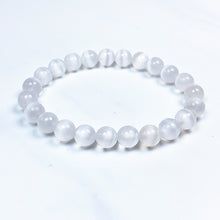 Load image into Gallery viewer, Selenite Bracelet