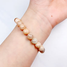 Load image into Gallery viewer, Peach Moonstone Bracelet