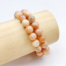 Load image into Gallery viewer, Peach Moonstone Bracelet