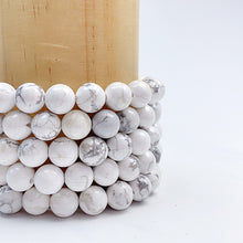 Load image into Gallery viewer, Howlite Bracelet