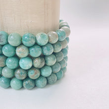 Load image into Gallery viewer, Green Pine Bracelet