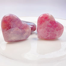 Load image into Gallery viewer, Beautiful Lavender Rose Quartz Heart