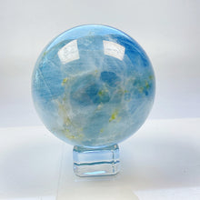 Load image into Gallery viewer, Beautiful Kyanite Sphere