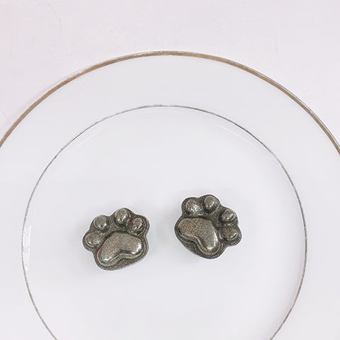 Crystal Cat Paw Carving