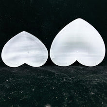 Load image into Gallery viewer, Beautiful Selenite Heart Bowl