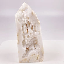 Load image into Gallery viewer, Beautiful Morocco Geode Tower/Point