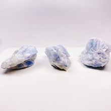 Load image into Gallery viewer, Beautiful Celestite Raw Stone