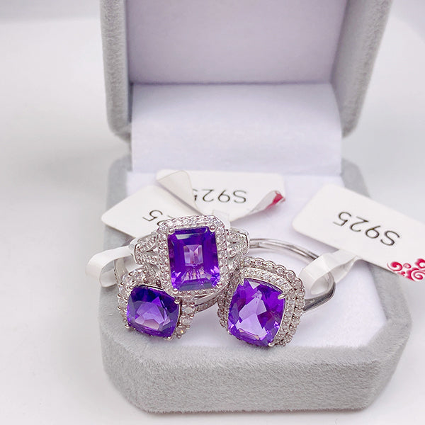 Beautiful Amethyst Ring