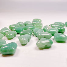 Load image into Gallery viewer, Beautiful Green Aventurine Heart