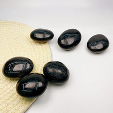 Load image into Gallery viewer, Black Tourmaline Palm