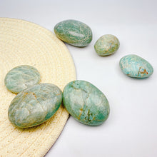 Load image into Gallery viewer, Amazonite Palm