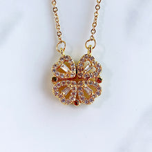 Load image into Gallery viewer, Stainless Steel Four Leaf Clover Pendant  Zircon Necklace NB0004