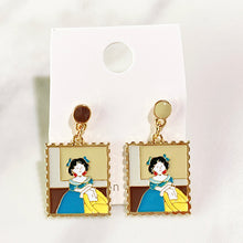 Load image into Gallery viewer, Alloy Girl Enamel 925 Silver Earring EC0026