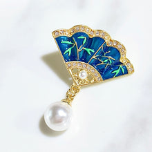 Load image into Gallery viewer, Stainless Steel Fan  Enamel Imitation Pearl Zircon 925 Silver Earring EC0018